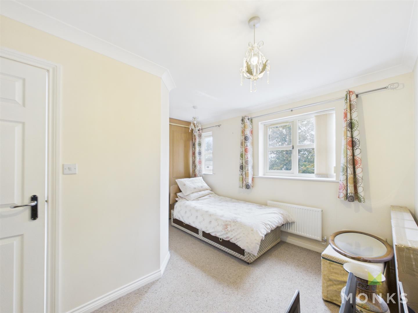 110 Welsh Walls, Oswestry, SY11 1RW For Sale